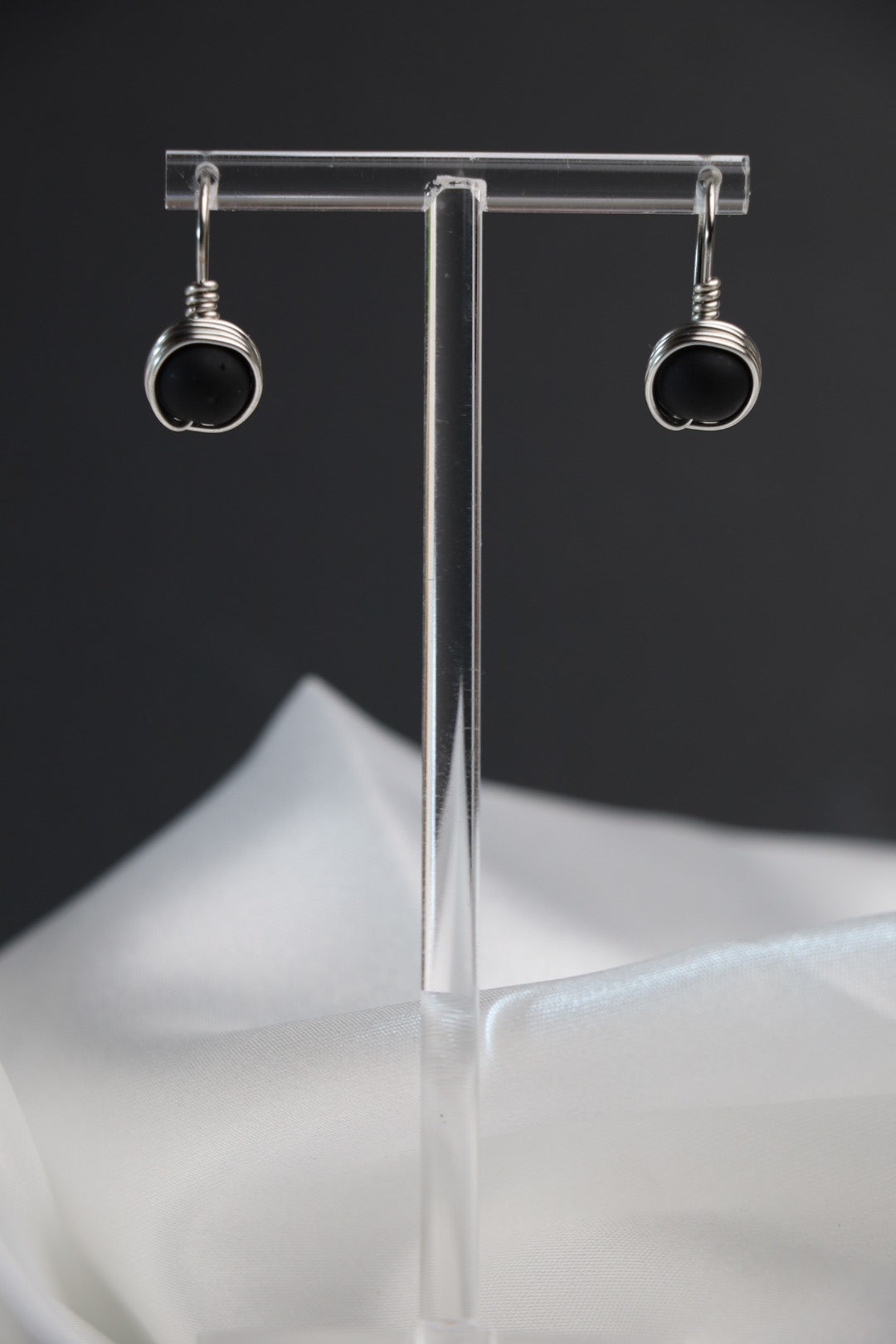 🖤 Midnight Whisper Earrings