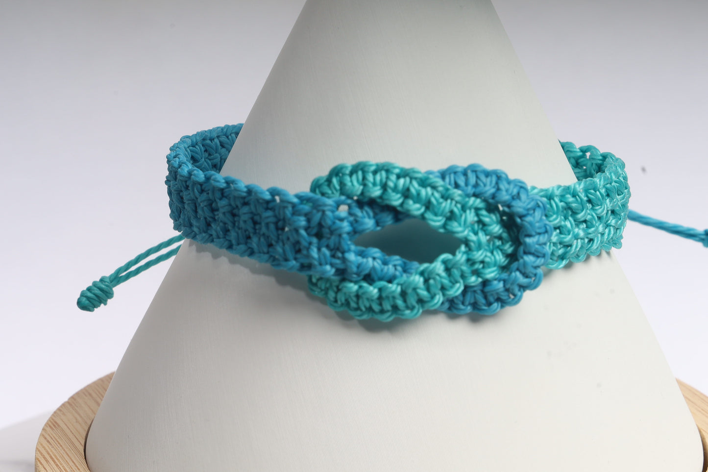 Infinity macrame bracelet