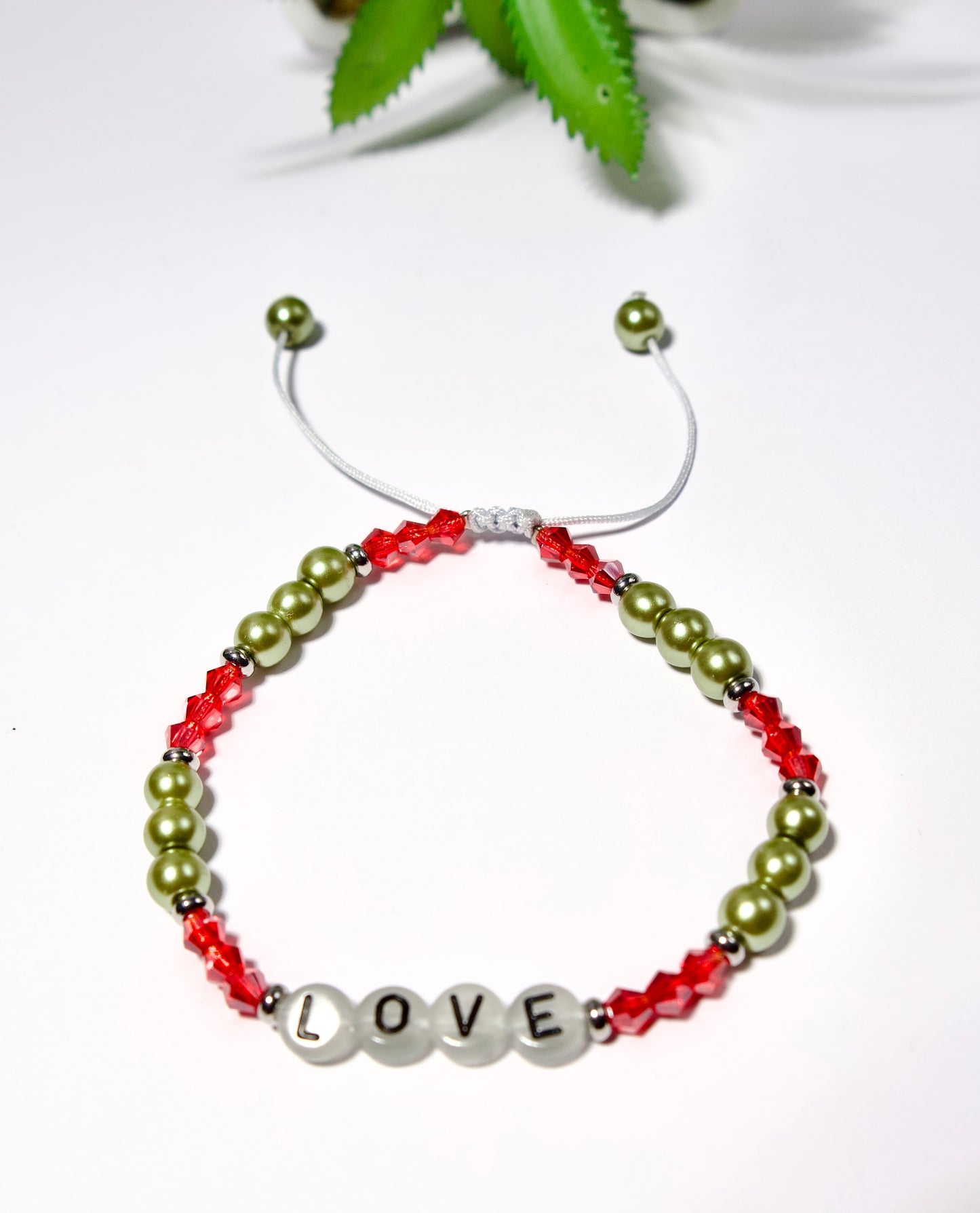 Grateful Macrame Bracelet