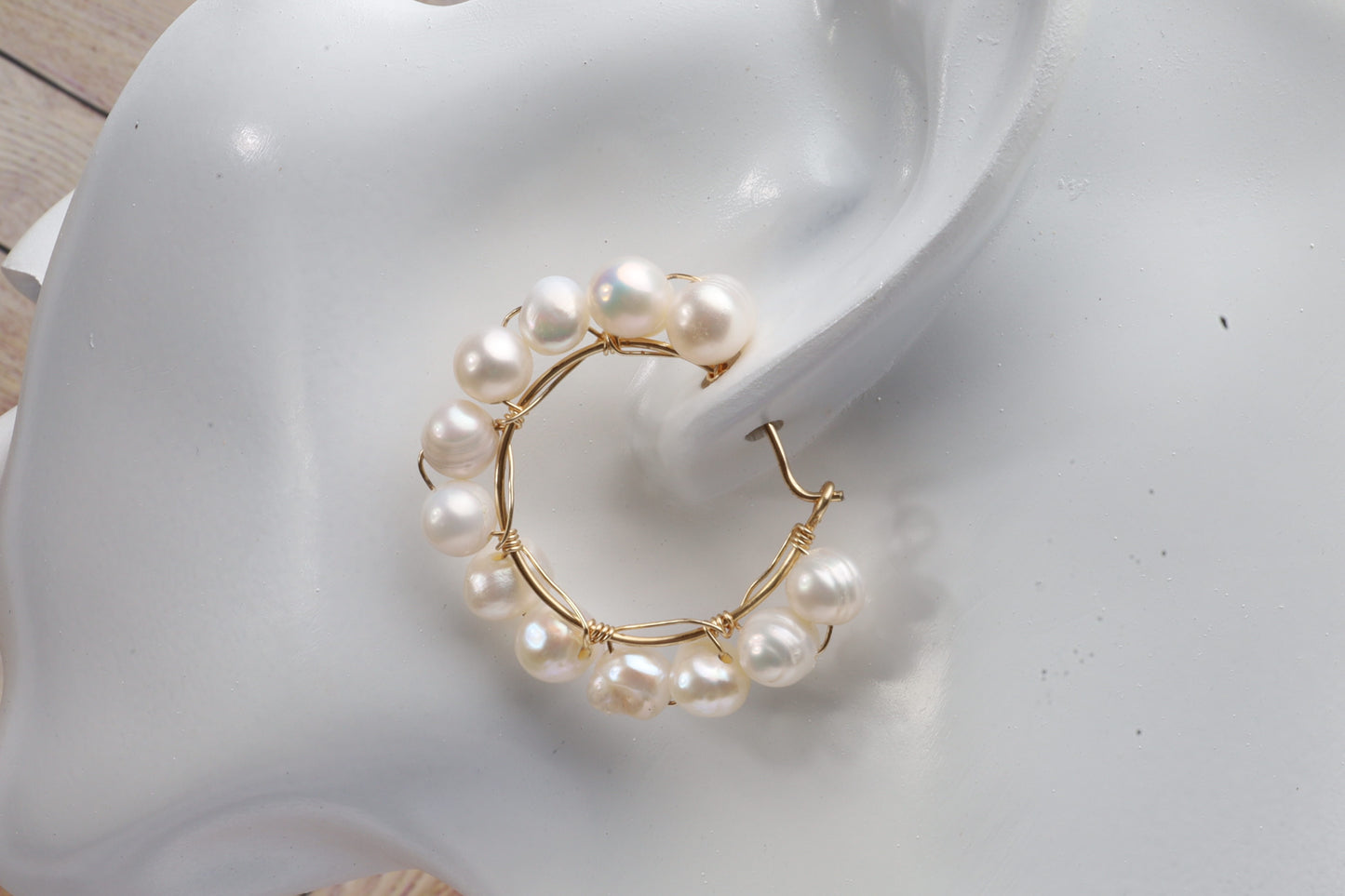 Wire wrapped earrings,cultured pearl earrings, hand made jewelry, fashion jewelry