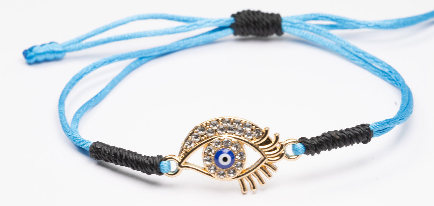 Evil eye macrame bracelet