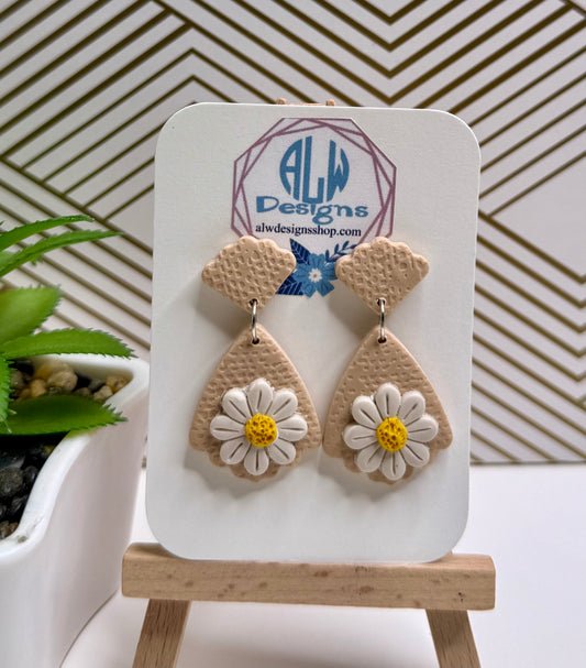 Daisy Teardrop Earrings