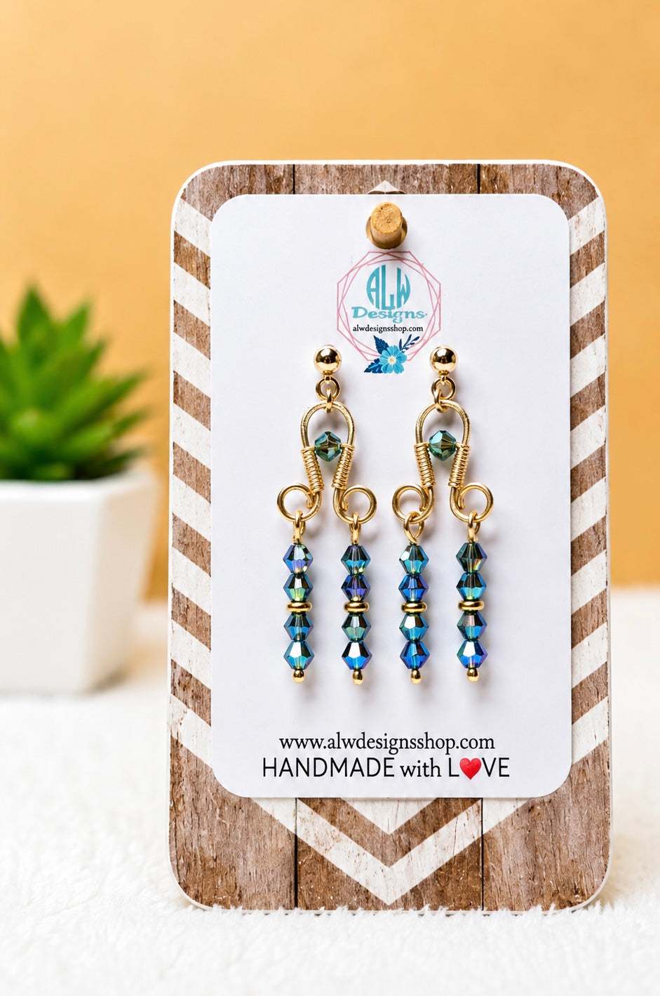 Aurora Twist Dangle Earrings
