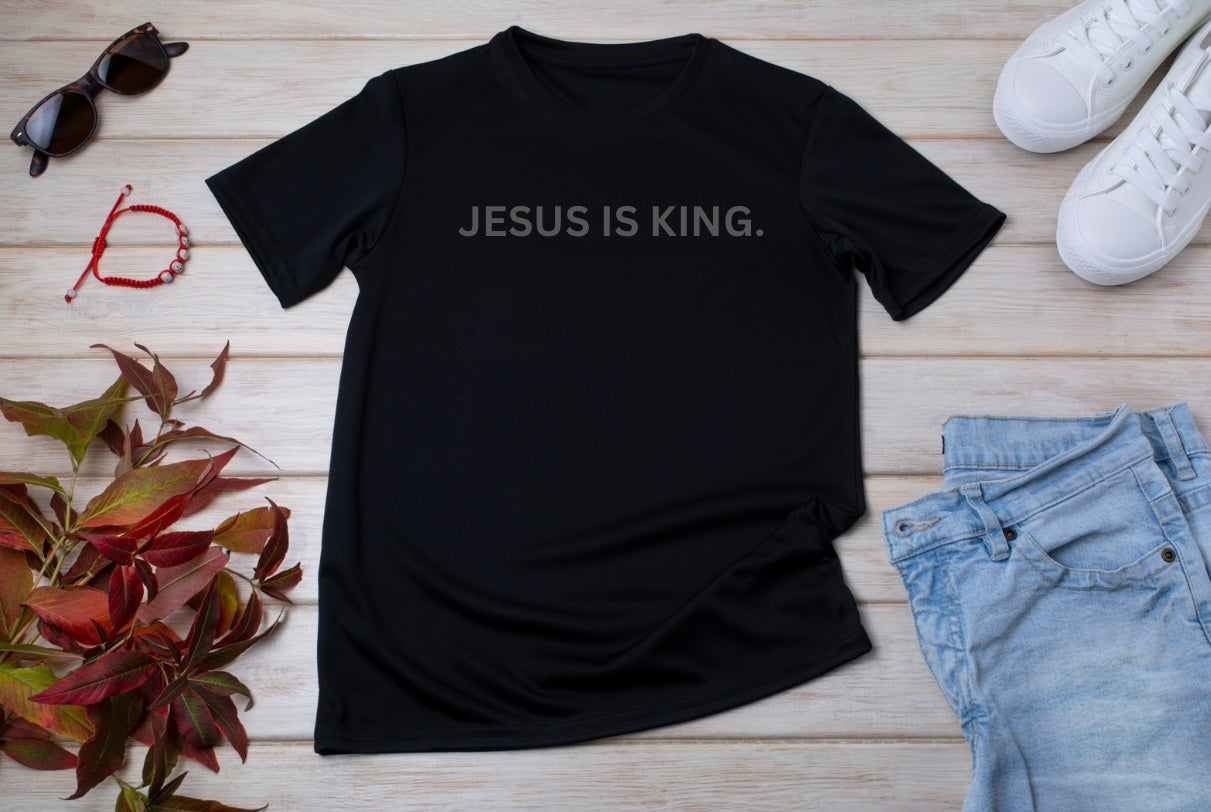 JESUS IS KING SHIRT/CHRISTIAN SHIRT/GIFT FOR ANY OCCASIONS