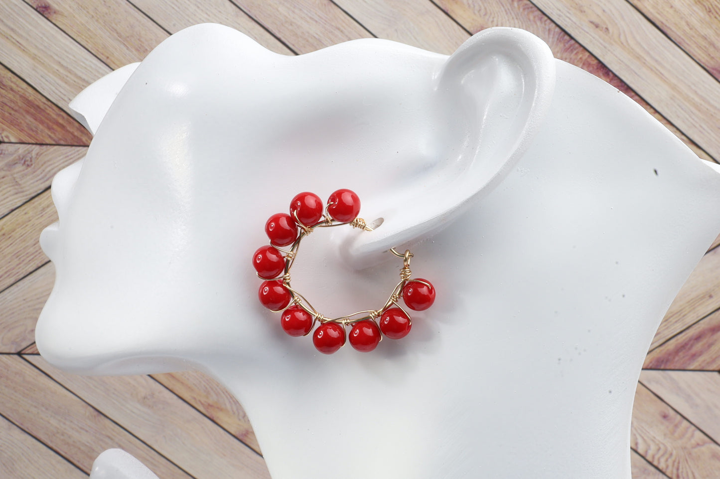 Cherry red beads hoop earrings